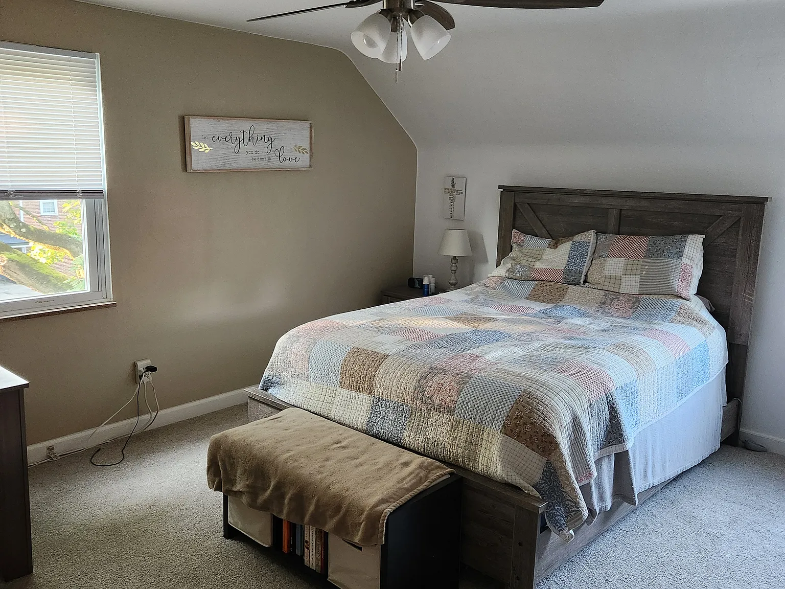 2 bed, 1000 sqft, $1,600 — Photo 4