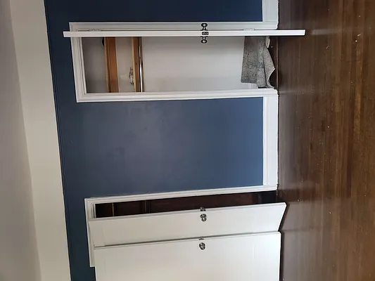 Rented by Audrey Perlman | media 12