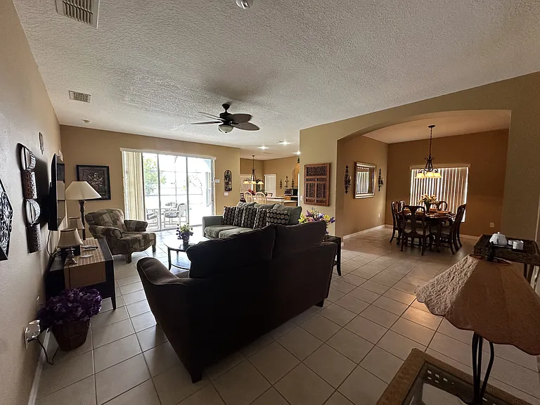 2548 Aster Cove Ln — Photo 10