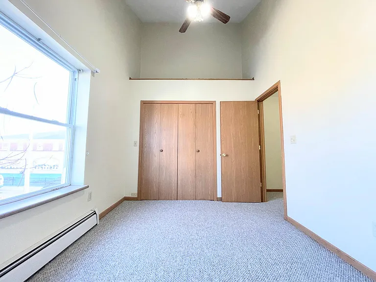 2041 Dowd Ave — Photo 17