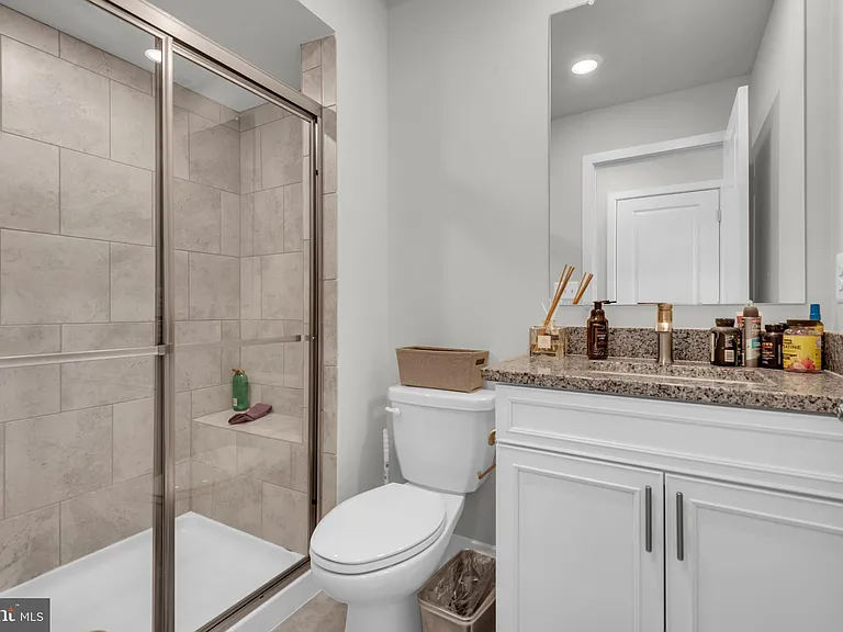 5754 Frederick Douglas Pl — Photo 21