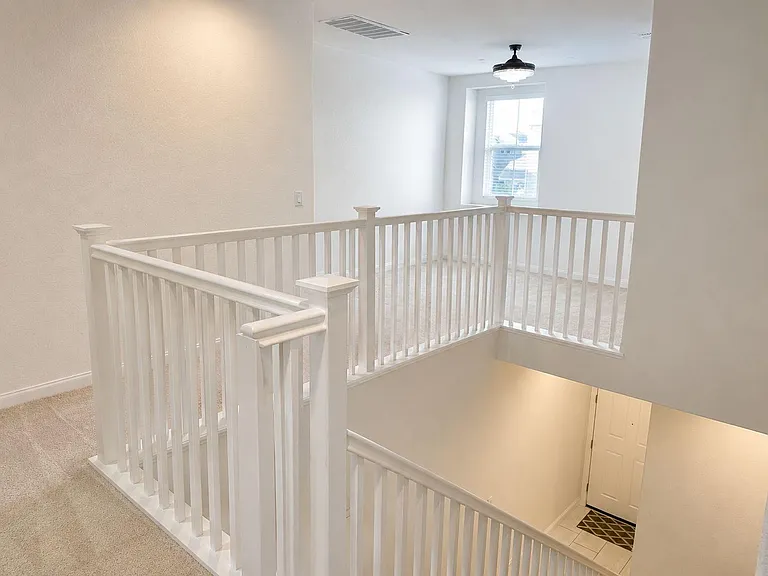 1058 Sagittaria Cir — Photo 5