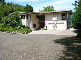 307 C Ave, La Grande, OR 97850