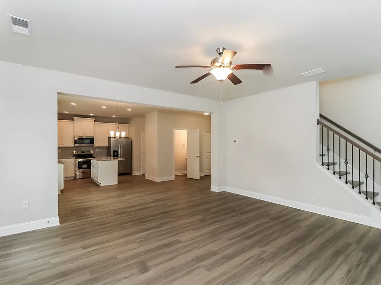 Quinn Residences at Vista Lakes — Photo 26