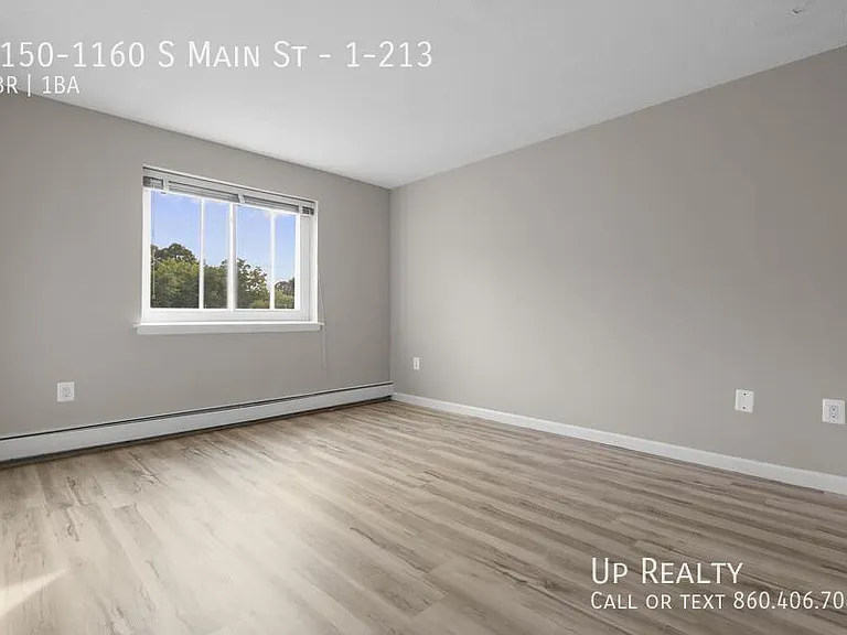 1150-1160 S Main St #1-213 — Photo 24