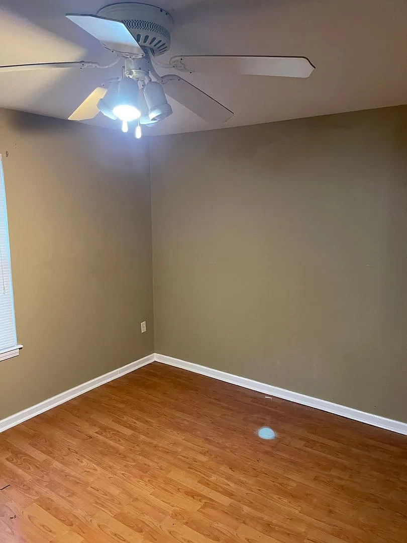 6865 Mayo Blvd — Photo 2