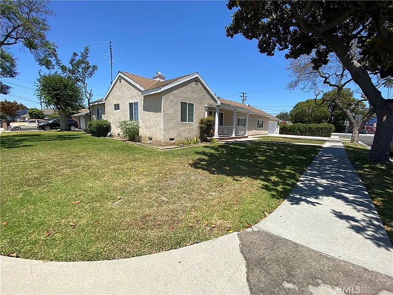 2763 E 218th Pl — Photo 22