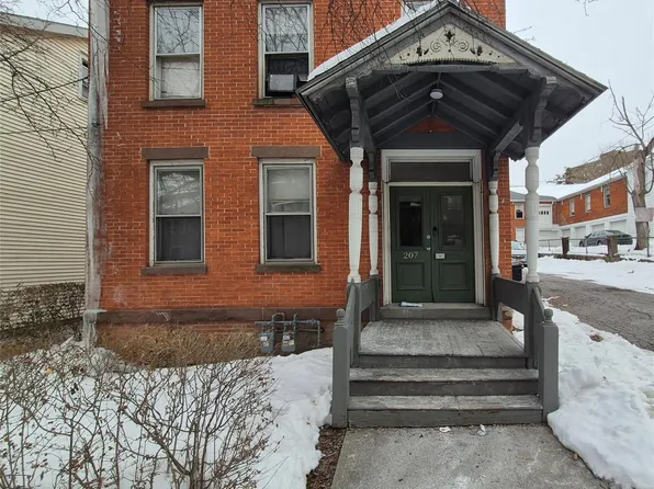 207 Mill St, Poughkeepsie, NY