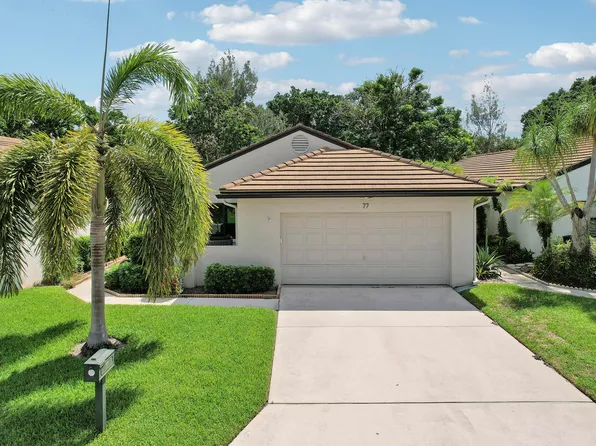 77 Ironwood Way N, Palm Beach Gardens, FL 33418