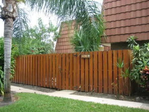 3216 Spanish Wells Dr #26-D, Delray Beach, FL 33445