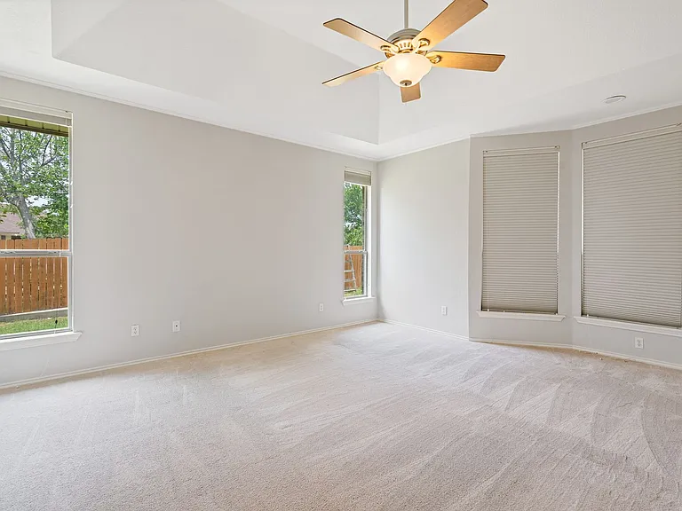 307 Echo Valley Dr — Photo 14