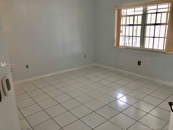 5th image of 3830 SW 108th Ave APT 6