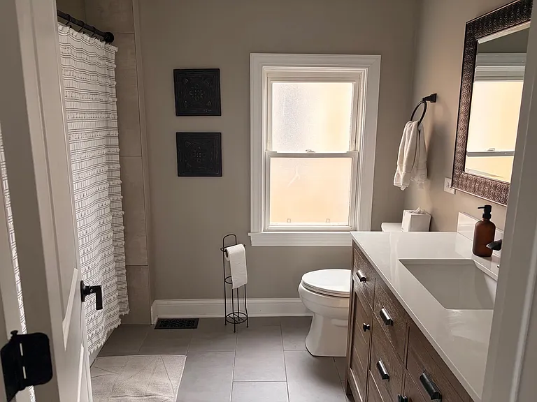 5316 N Lockwood Ave — Photo 7