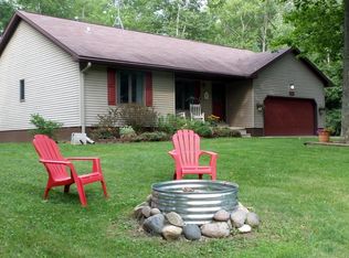 4681 Chickadee Rd, Cheboygan, MI 49721