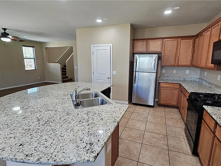 8685 Sparrow Desert Ave — Photo 8
