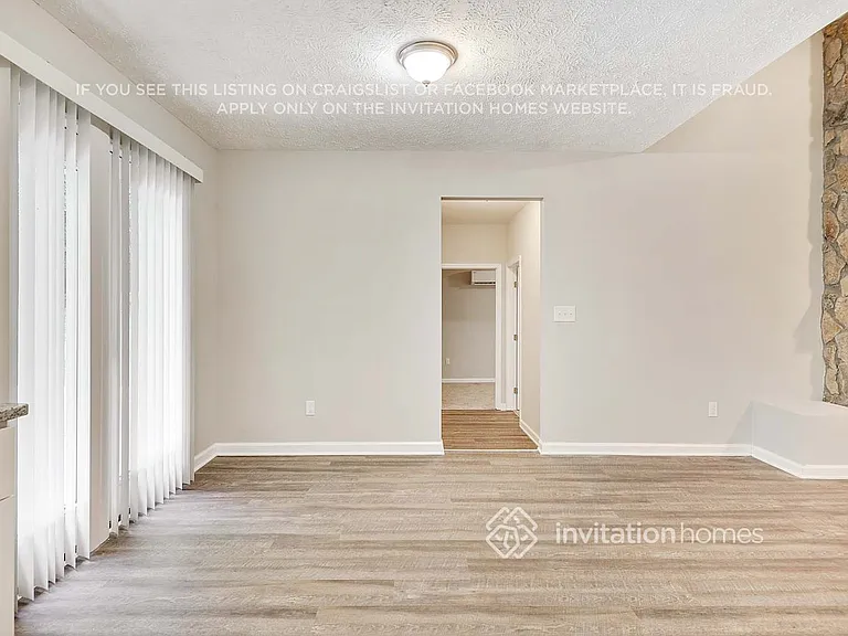 4523 Housworth Dr — Photo 7