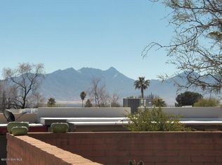 212 N Camino Del Vate, Green Valley, AZ 85614