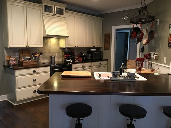 Kitchen new Samsung appl.