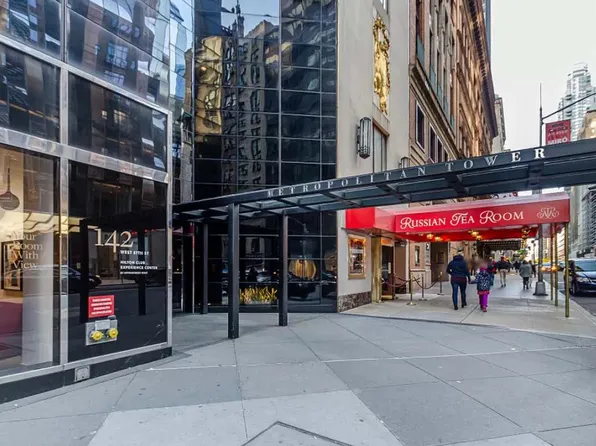 146 West 57th Street image 21 of 25