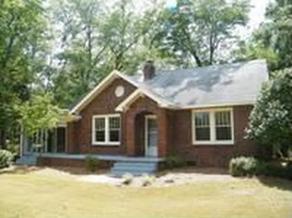 510 S Cambridge St, Ninety Six, SC 29666