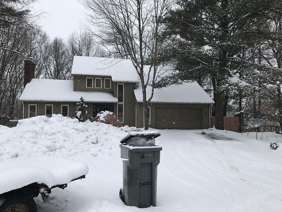 1st image of 6400 Woodbrook Dr SE