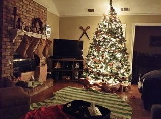 103 Cedar St, Waxahachie, TX 75165