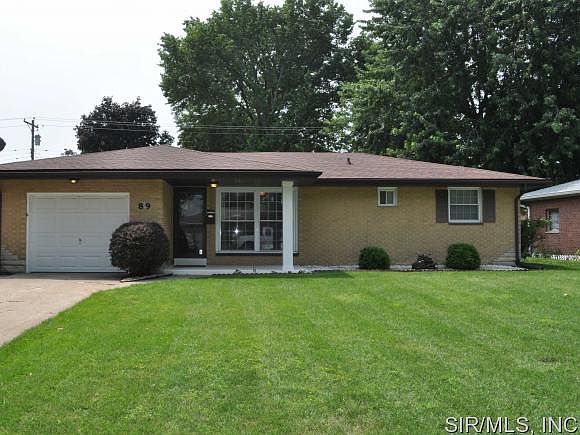 1st image of 89 Cambridge Dr