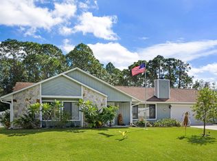 267 Gordon Rd NW, Palm Bay, FL 32907