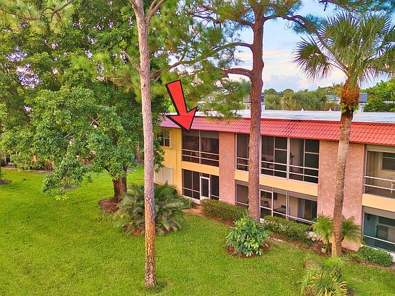 2nd image of 1911 SW Palm City Road #J