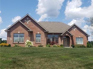 108 Crabapple Dr, Butler, PA