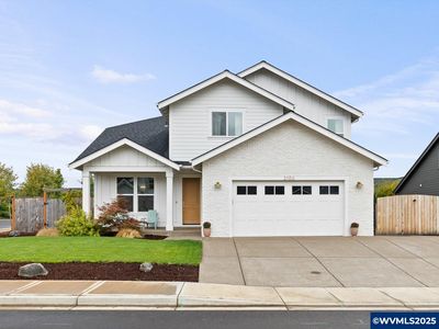 2106 SE Arrowwood Ave, Dallas, OR, 97338