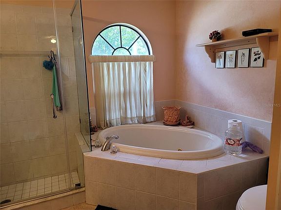 4th image of 4729 Deer Lodge Rd