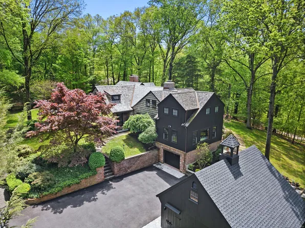 37 Cedar Hills, Weston, CT 06883