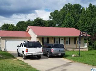 311 Live Oak Ct, Albertville, AL 35950