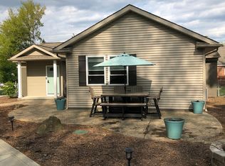 6892 Brecksville Rd, Independence, OH 44131