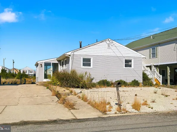 22 S Ensign Dr, Little Egg Harbor, NJ 08087