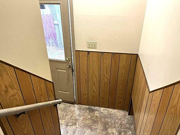 2nd image of 9911 92nd Ave