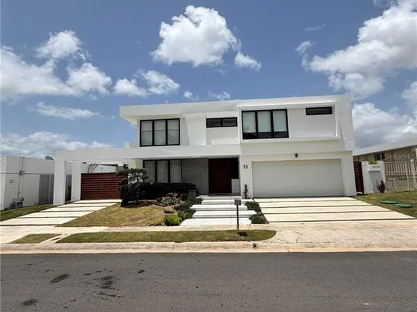 . CALLE #13, SAN JUAN, PR 00926