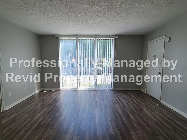 147 Stonewall St. — Photo 22