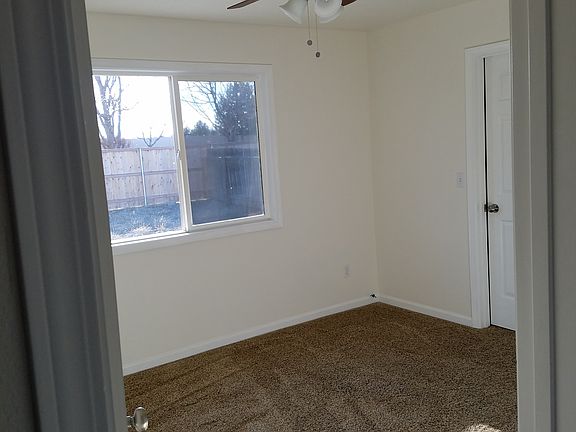 2nd image of 2509 W Grouse Ave