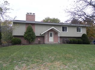 514 Joy Ln, Dundee, IL 60118