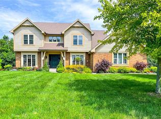2365 Black Oak Dr, Troy, OH