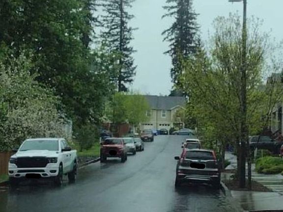Exterior Neighborhood (street photo)