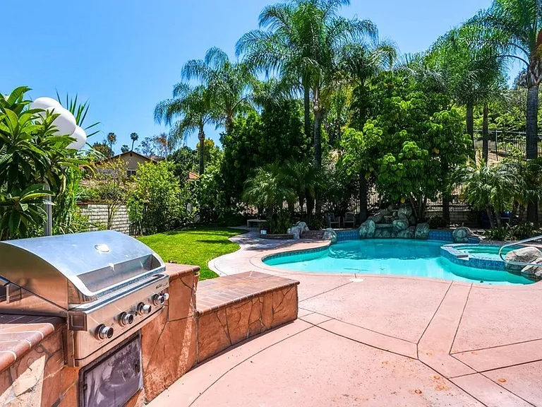 1023 Highlight Dr — Photo 30