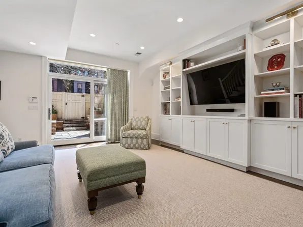 144 Warren Ave #1, Boston, MA 02116