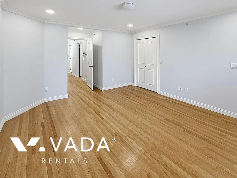 8490 Hudson St — Photo 9