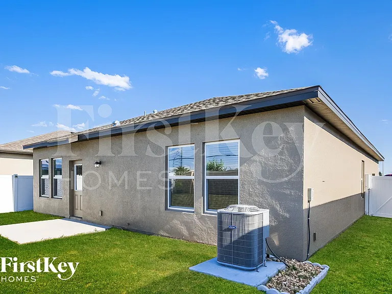 837 Orchid Grove Blvd — Photo 15