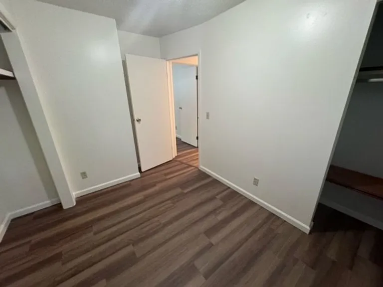 1610 Indian Woods Dr — Photo 13