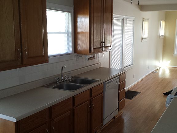 2nd image of 4908 Highland Ave