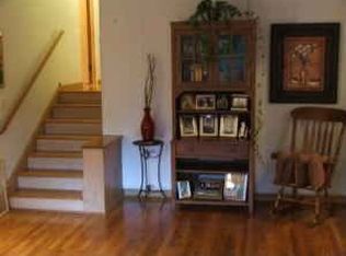615 Thornwood Dr, Naperville, IL